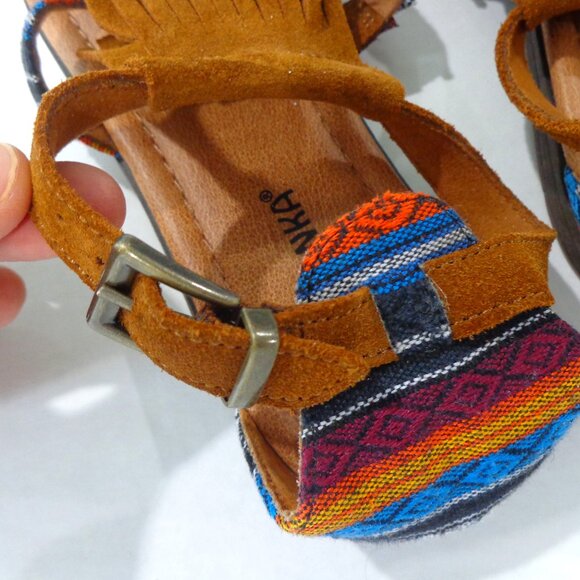 MINNIE TONKA Women's BOHO Brown Leather‎ Sandals Flats Aztec Fringe Size 6 - Picture 6 of 9